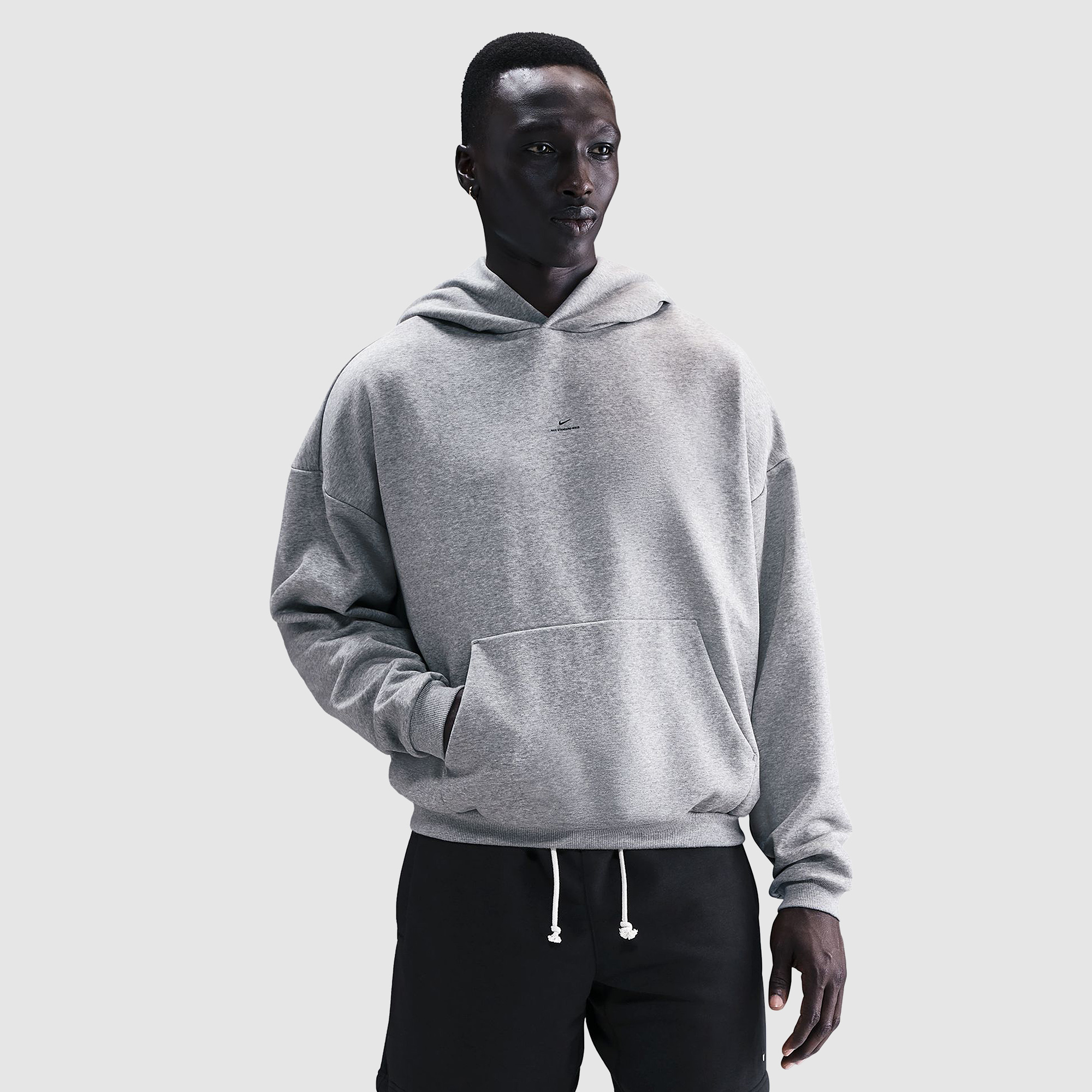 Nike Therma Fit Standard Issue Pullover Hoodie Grey