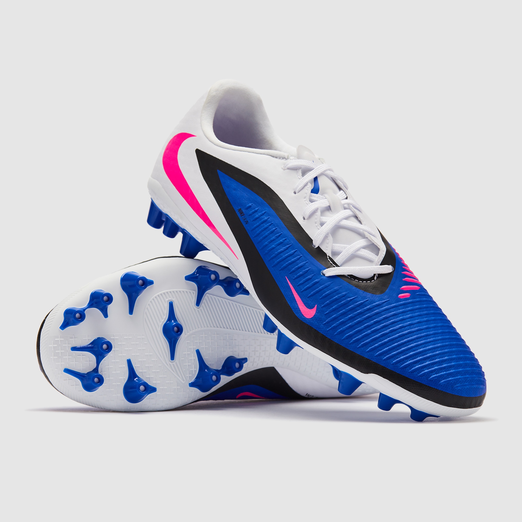 Nike Phantom 6 Low Academy AG