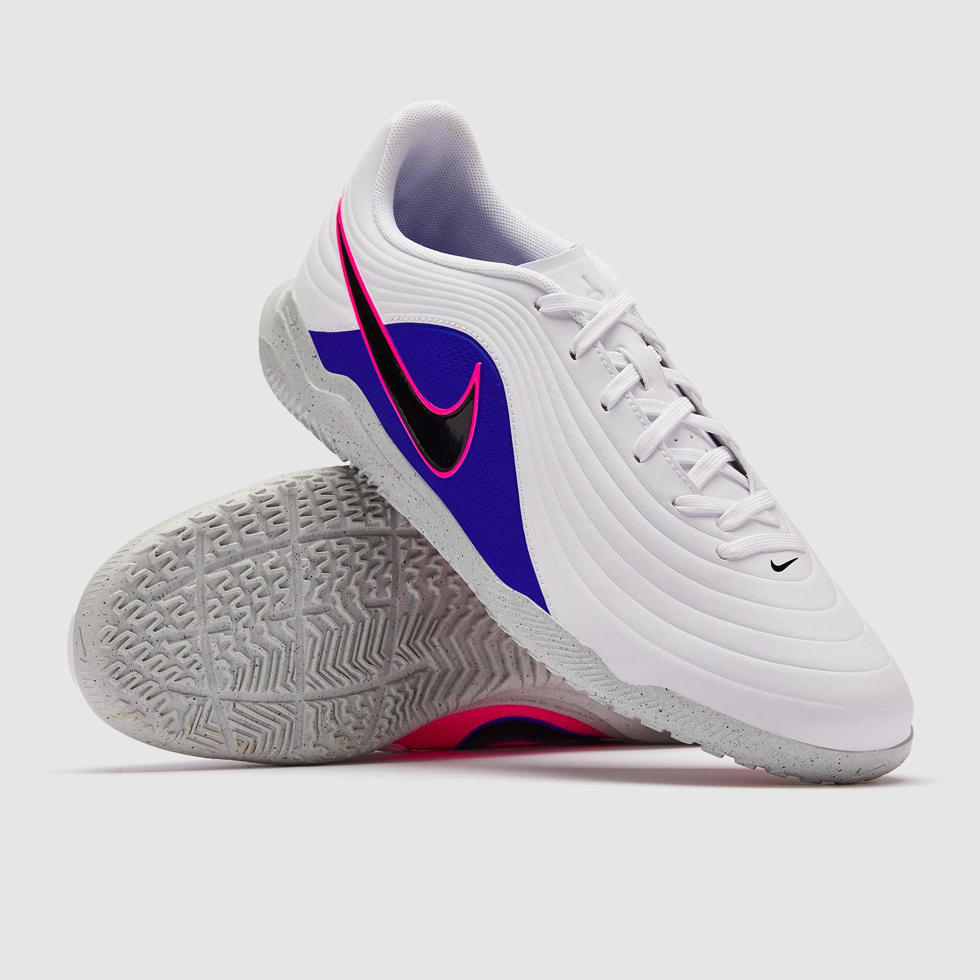 nike tiempo futsal boots