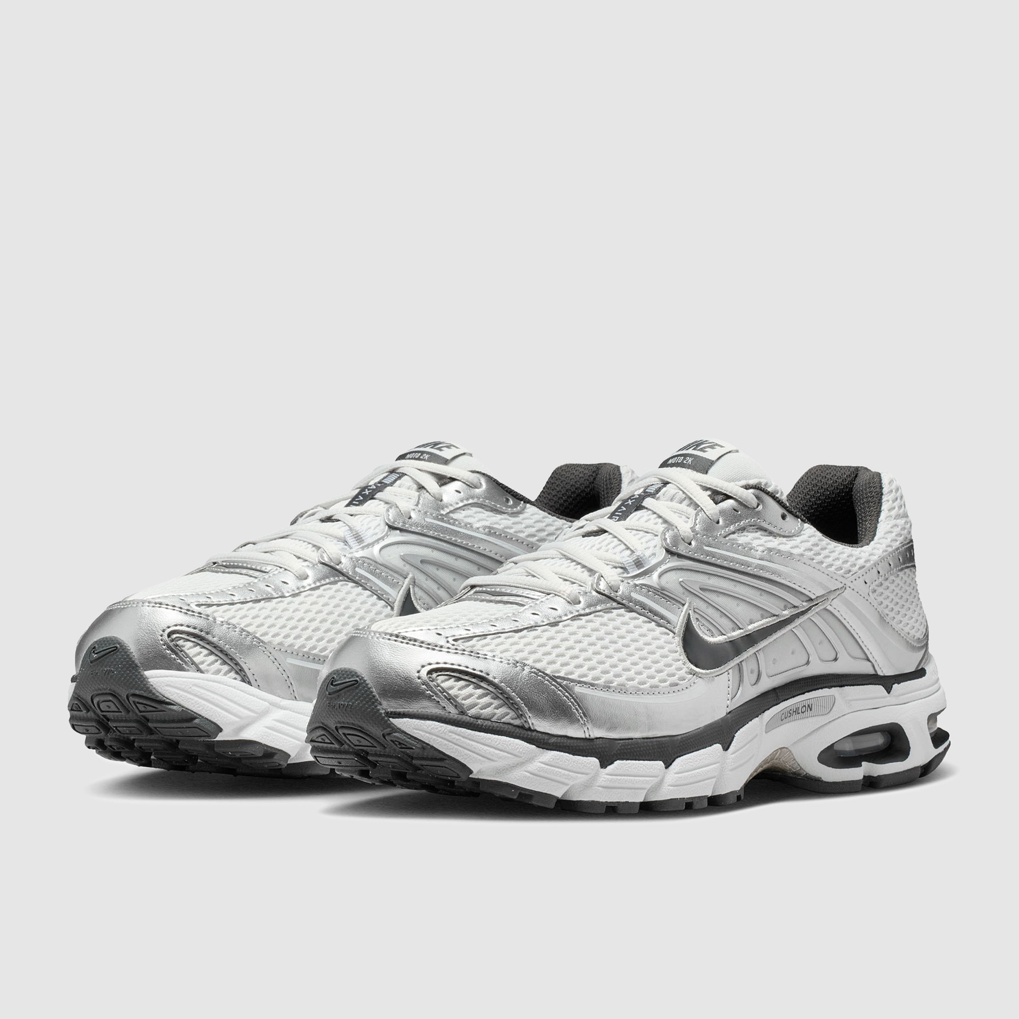nike air max moto 5