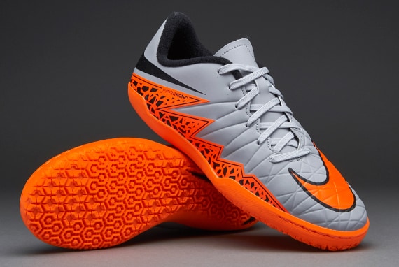 Emperador Sombreado triple Nike Hypervenom Phelon II IC para niños-Zapatillas de futbol  sala-Gris-Naranja-Negro | Pro:Direct Soccer