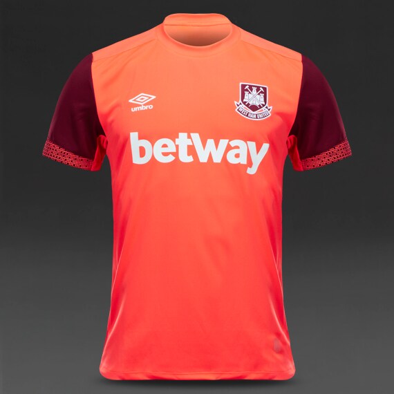 Camiseta de Umbro West Ham Graphic- Camisetas oficiales de futbol-Coral-Granate | Pro:Direct Soccer