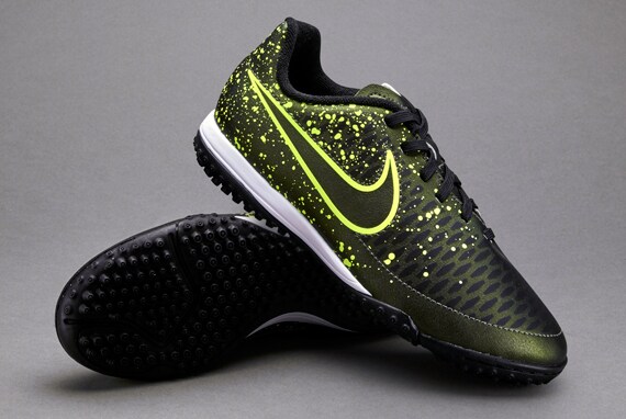 magista turf soccer shoes