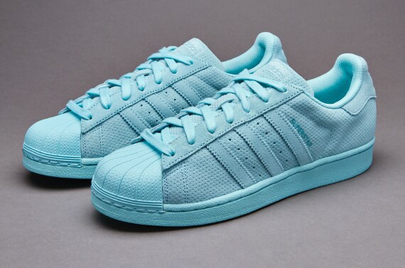 Adidas originals perf 2025 pack superstar sneakers aq4916