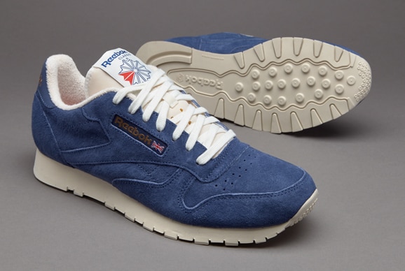 Mens Shoes - Reebok CL Leather Clean UJ - Mdnght Blue / Chalk / Paper White / Collegiate Royal Meteor Red V67818 | Pro:Direct Soccer
