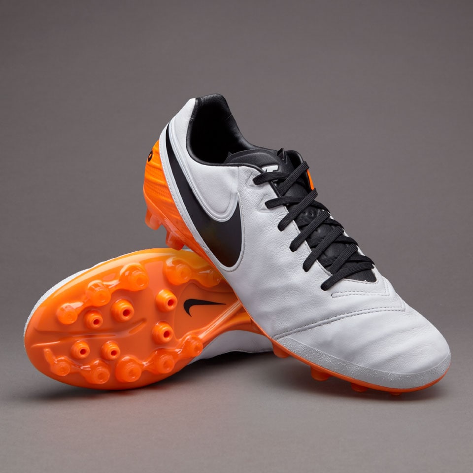 Nike Tiempo Legacy II AG-R -Botas de fútbol-Blanco/Negro/Naranja | Pro:Direct