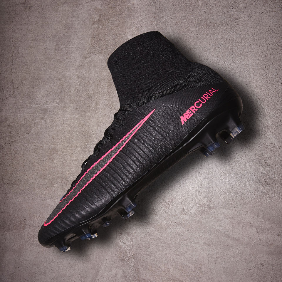 Nike Mercurial Superfly FG - Mens Soccer Cleats - Firm Ground - Black/Pink Blast