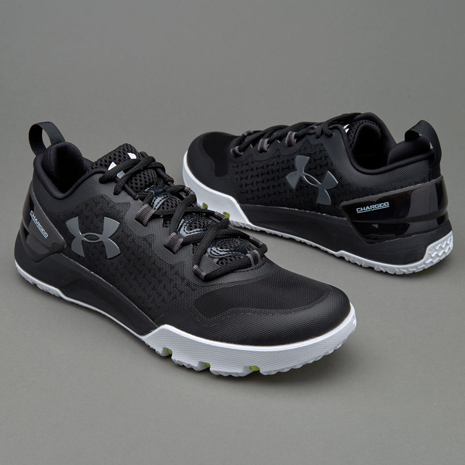 galope Groseramente interior Under Armour Charged Ultimate TR Low -Zapatillas -Negro | Pro:Direct Soccer
