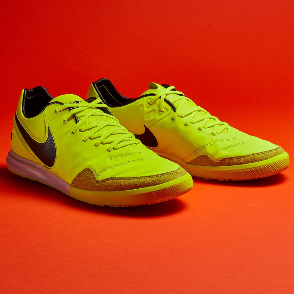 Caballero límite distorsión Zapatillas de fútbol- Nike TiempoX Proximo IC - Volt/Negro | Pro:Direct  Soccer