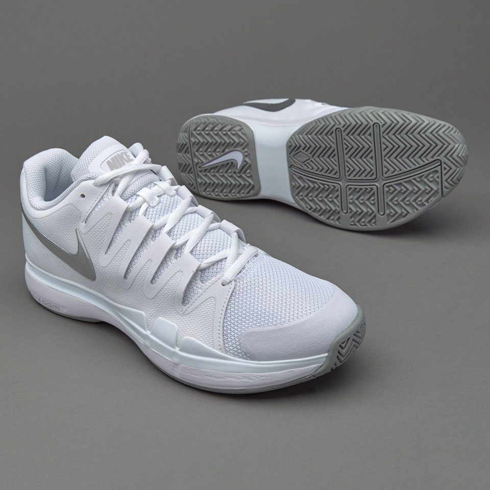 womens nike shoes 9.5