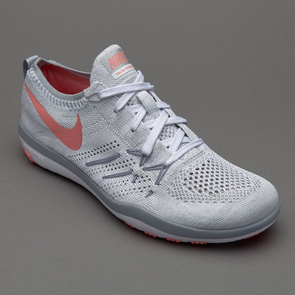 Zapatillas de correr- Nike para mujer Free TR Focus Flyknit - lobo | Pro:Direct Soccer