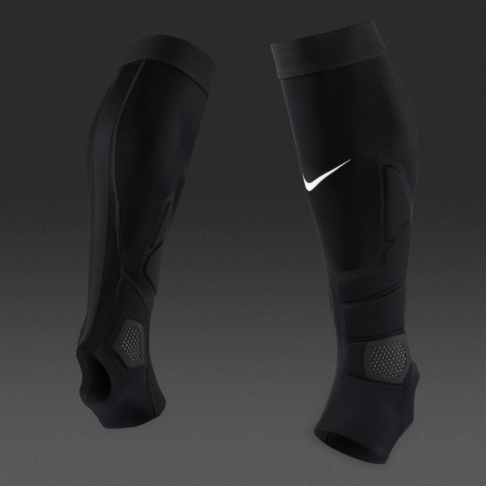 Focus sur les Nike Hyperstrong Match Sleeves