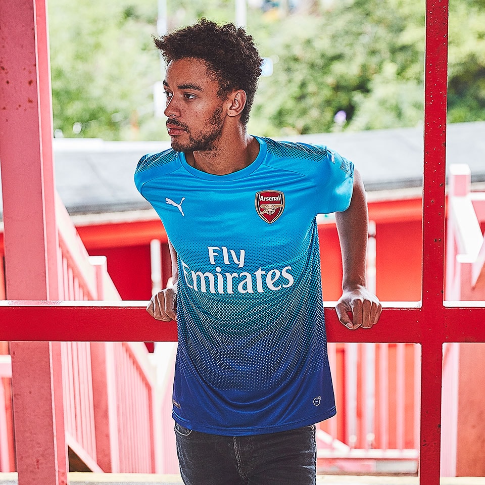 PUMA Launch The Arsenal 18/19 Third Shirt - SoccerBible