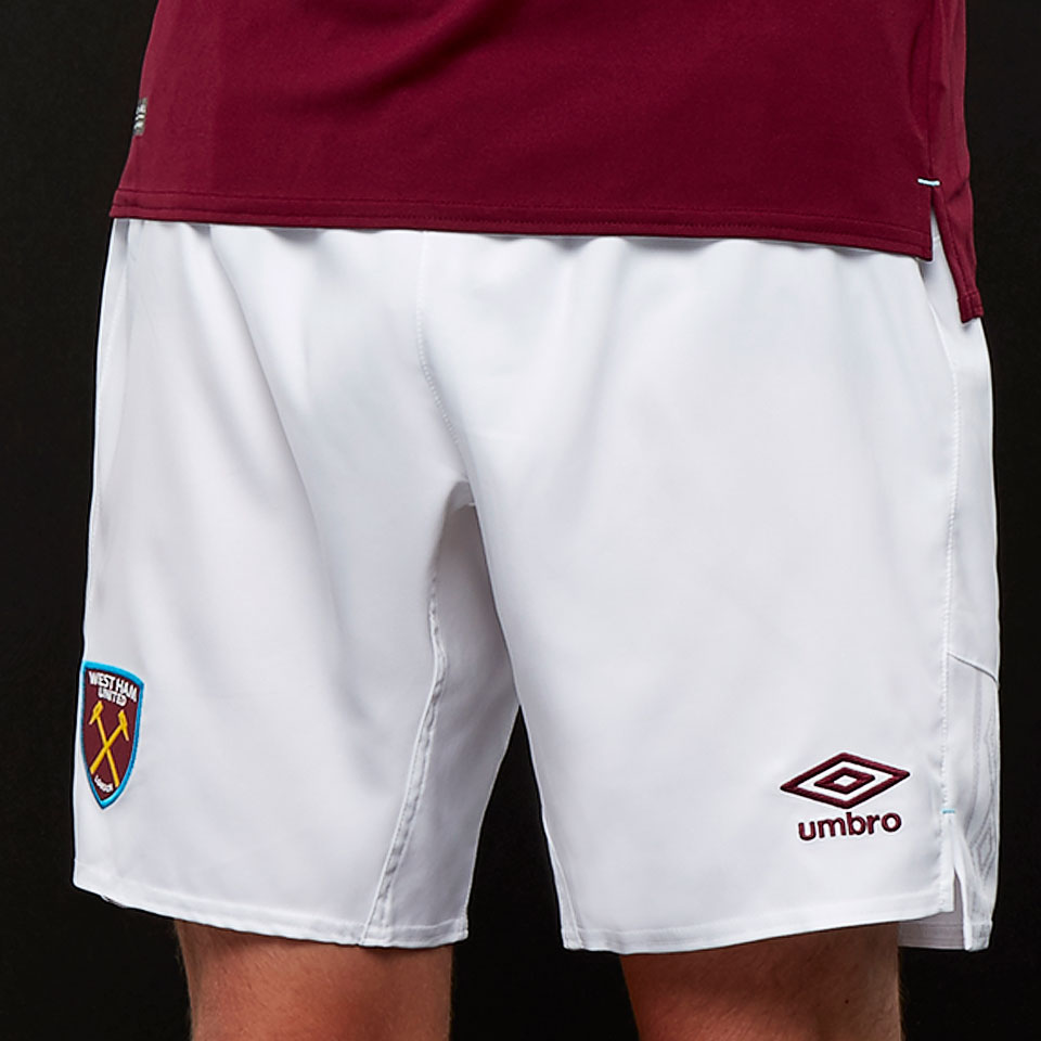 Short Umbro West Ham United Niño Entrenamiento 19-20 | Meses sin interés