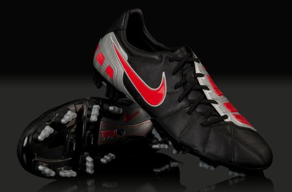 Nike Football - Nike Strike III L - Soccer Shoes -Firm Ground - Black / Challenge Red Metallic Silver