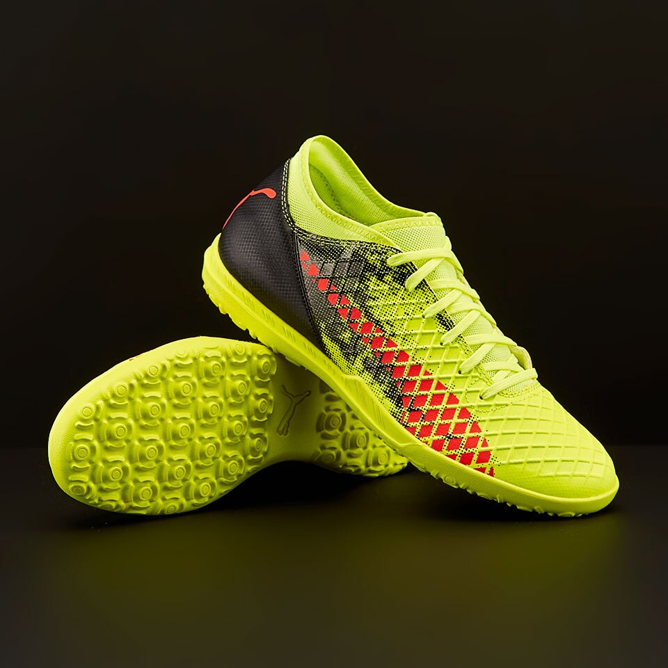 Botas de futbol Cesped sintetico Turf Moqueta Puma Future 18.4 TT Amarillo Rojo Negro 10433901 Pro Direct Soccer