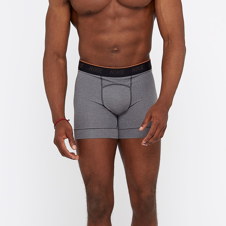 nike running boxers