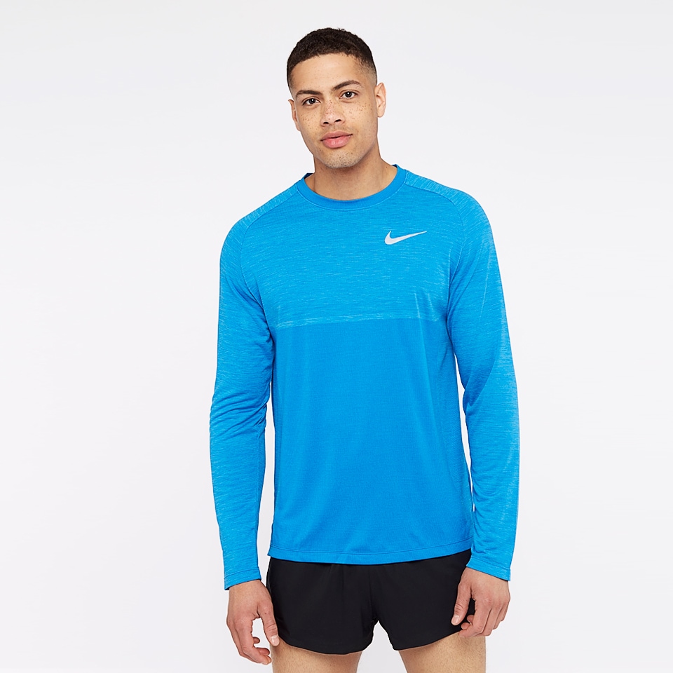 Nike medalist long sleeve top best sale