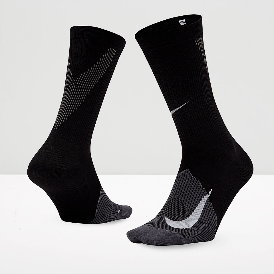 nike elite lightweight crew running socks