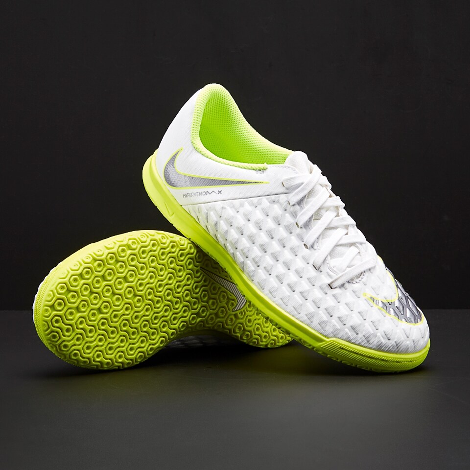 Mismo estanque comerciante Botas de fútbol para niños - Zapatillas de fútbol sala - Nike Hypervenom  PhantomX III Club IC para niños - Blanco/Gris/Volt/Gris - AJ3789-107 |  Pro:Direct Soccer