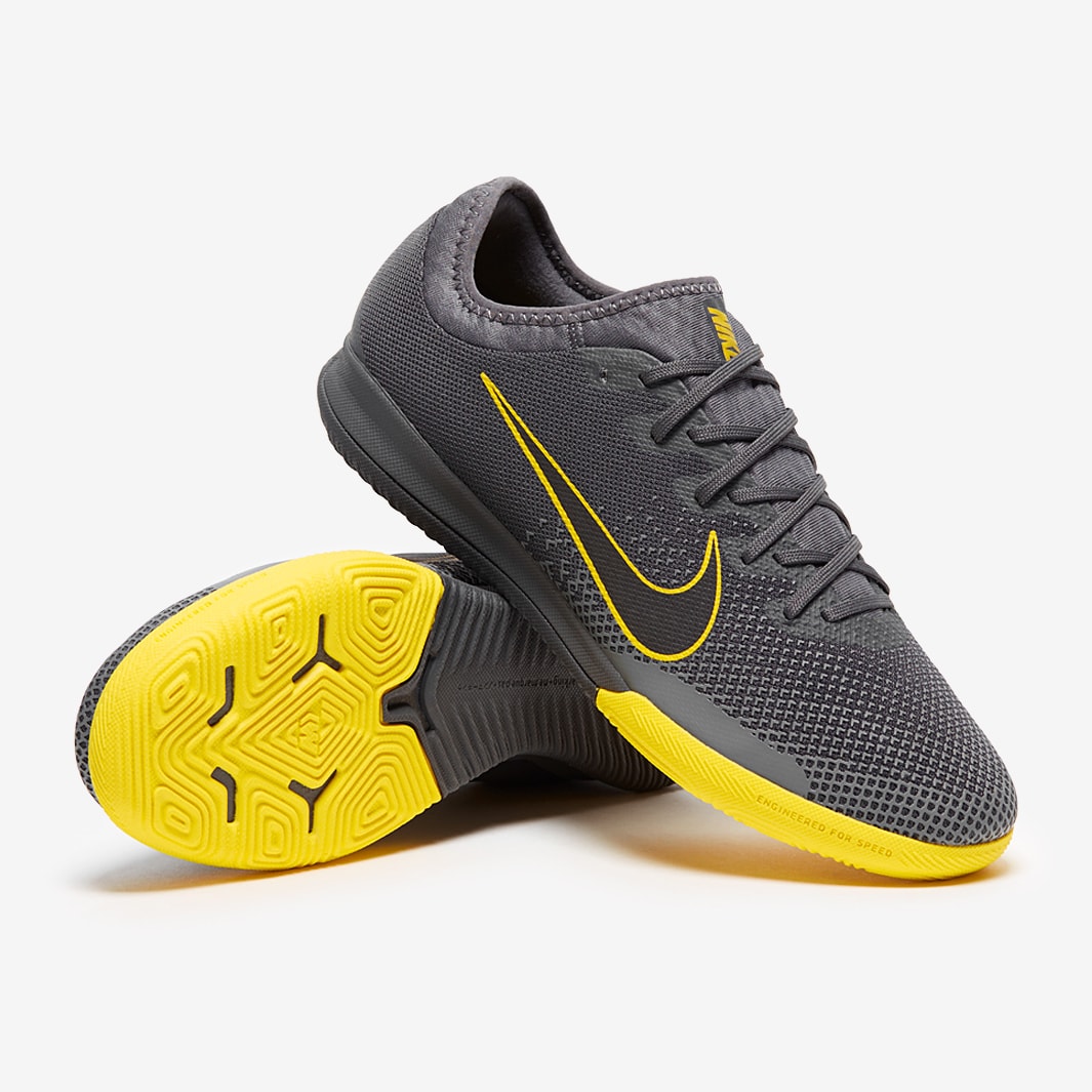 Nike Mercurial Vapor XII Pro IC - Gris Oscuro/Negro/Amarillo - Fútbol Botas de fútbol | Pro:Direct Soccer