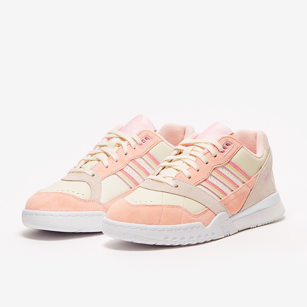 Ar trainer 2025 adidas pink