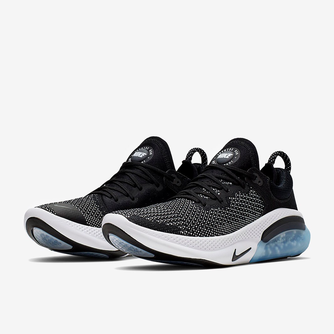 Nike joy hotsell black running shoes