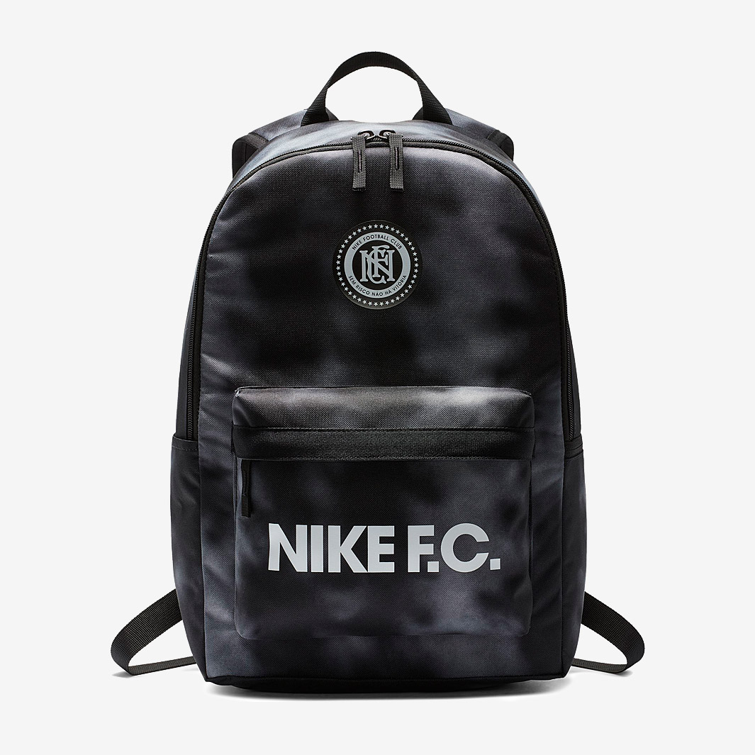 Paloma cómodo diferente a Mochila Nike FC - Accesorios - Bolsas y mochilas - Negro/Blanco |  Pro:Direct Soccer