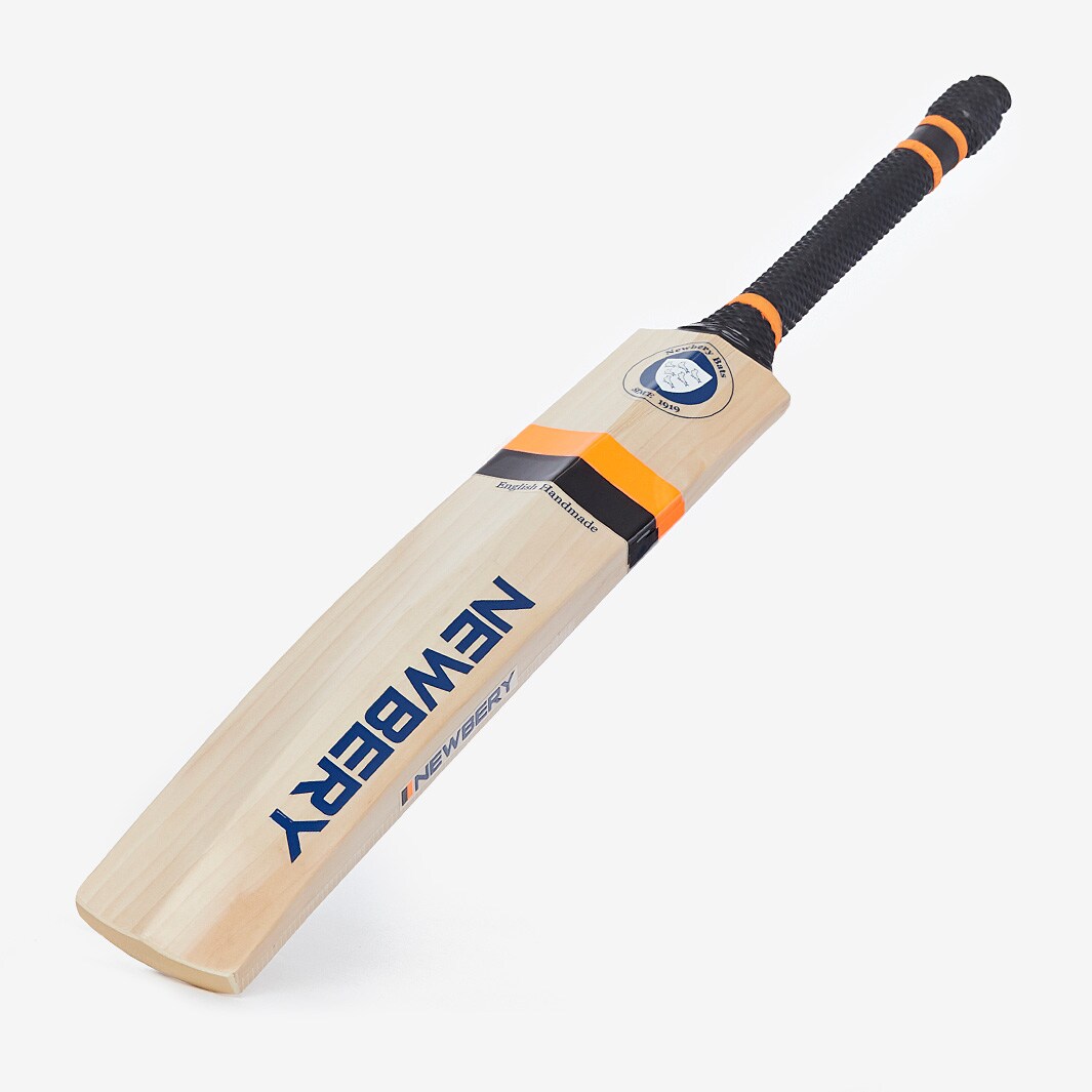 Newbery The Master 100 Player Junior Cricket Bat Orange/ Black