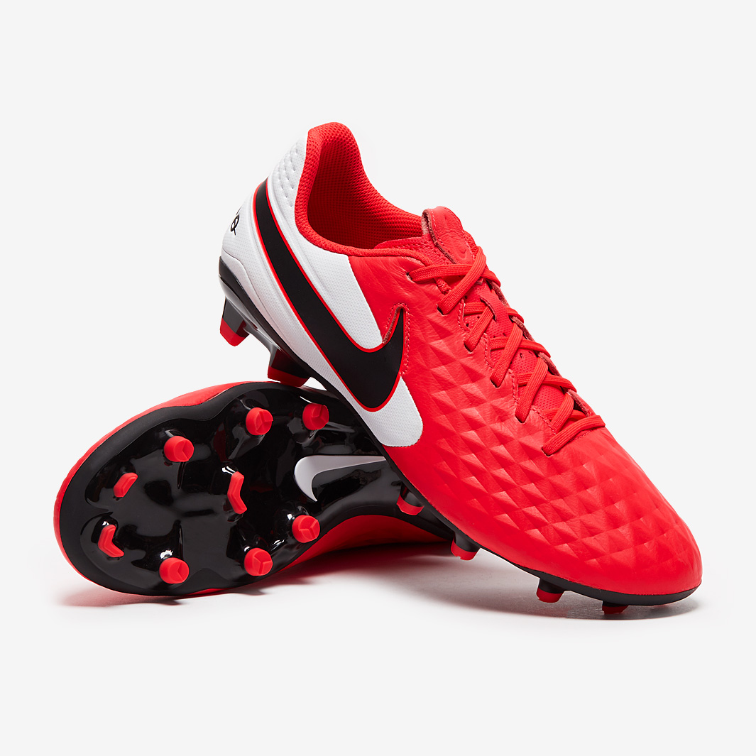 crampons nike tiempo legend