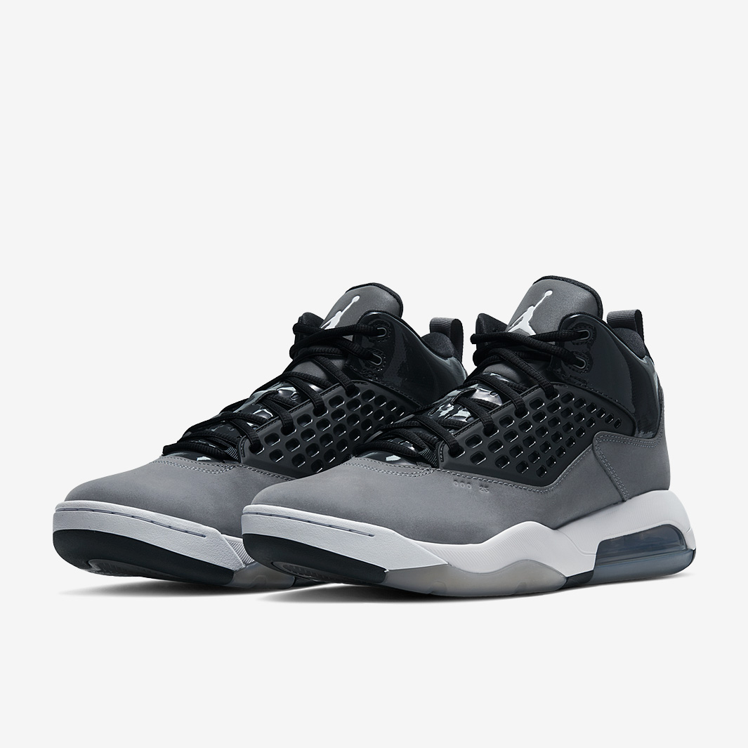 nike jordan maxin 200 trainers