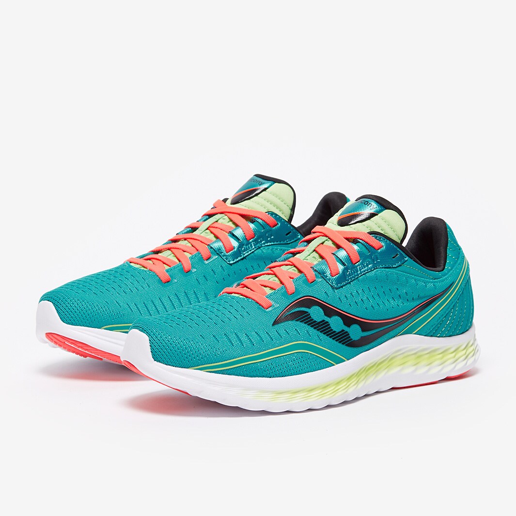 saucony kinvara 11 red white and blue