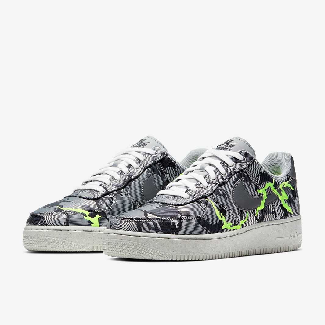 nike electric trainers