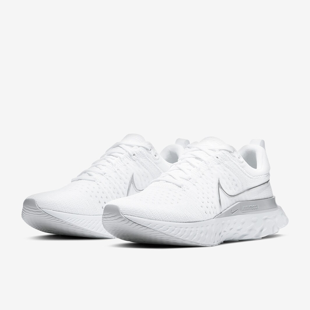 Nike free flyknit hot sale 2.0 womens silver