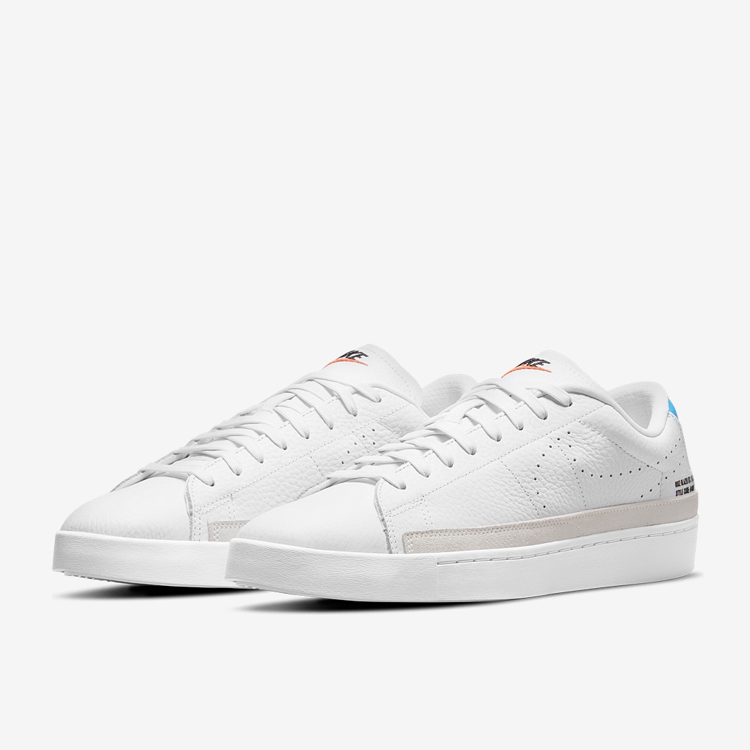 nike blazer low soccer