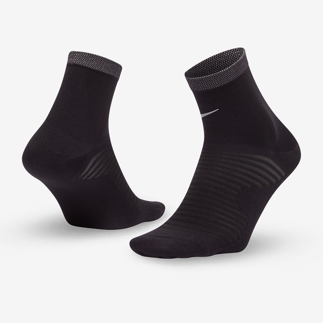 Nike Spark Lightweight Ankle Socks - Black/Reflective Silver - Running ...