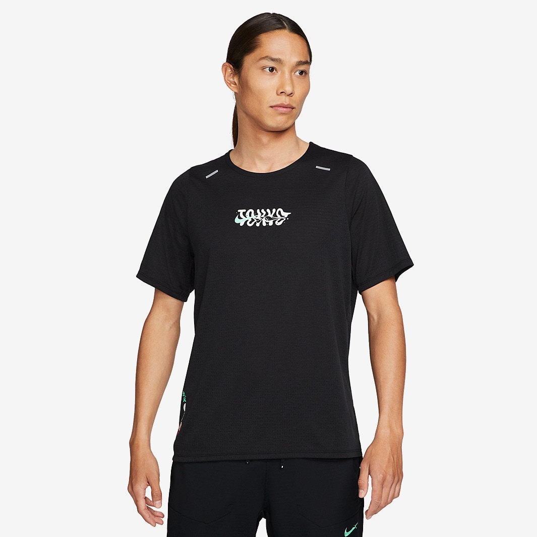 Nike Rise 365 Tokyo T-Shirt - Black/Green Glow - Mens
