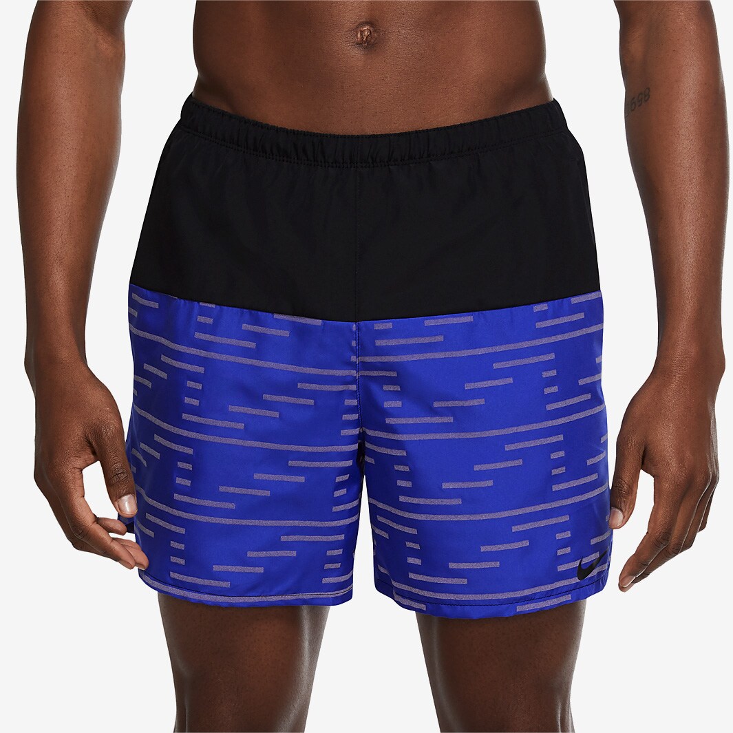 short nike challenger run division