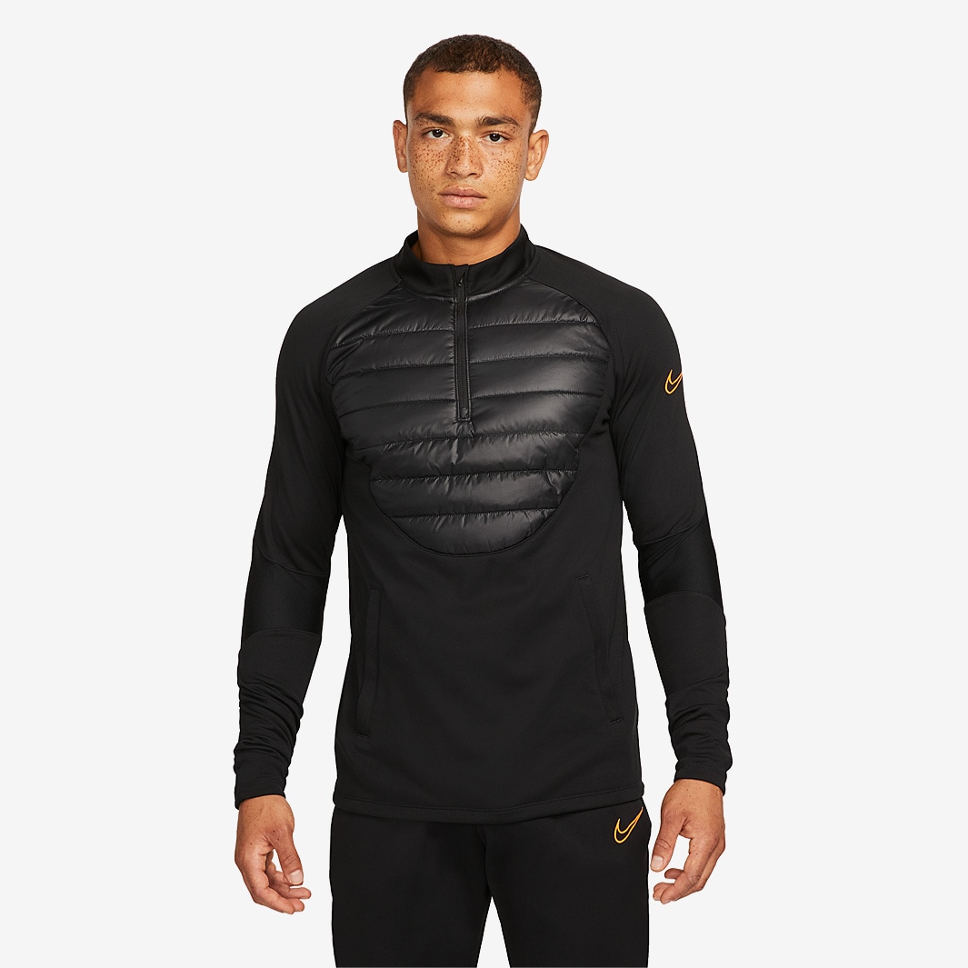 Nike Academy Winter Warrior Men's Therma-FIT 1/2-Zip Football Top. Nike UK