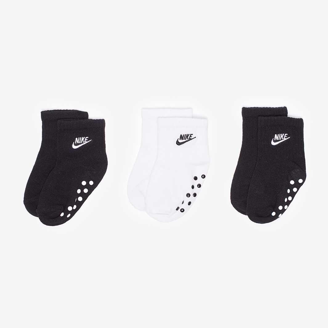 Nike Little Kids Core Futura Gripper Socks 6 PK (3-4.5Yrs) - Black ...