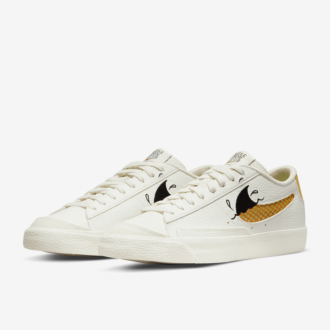 Nike Sportswear Blazer Low 77 SE Next Nature - Sail/Sanded Gold-Black ...