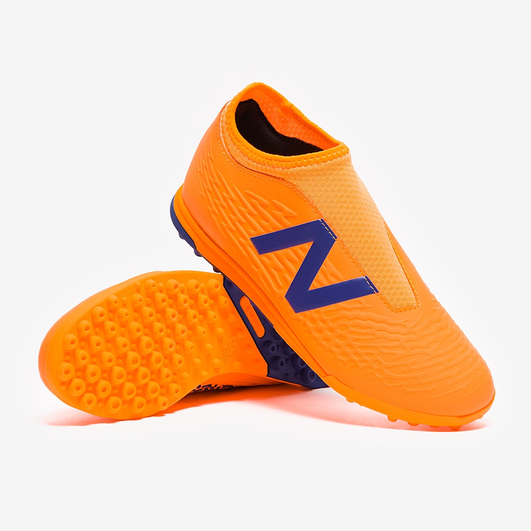 kids new balance football boots