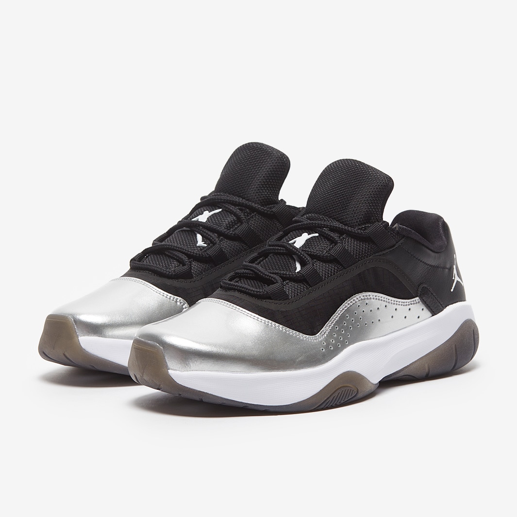 Black and white jordan sales 11 womens