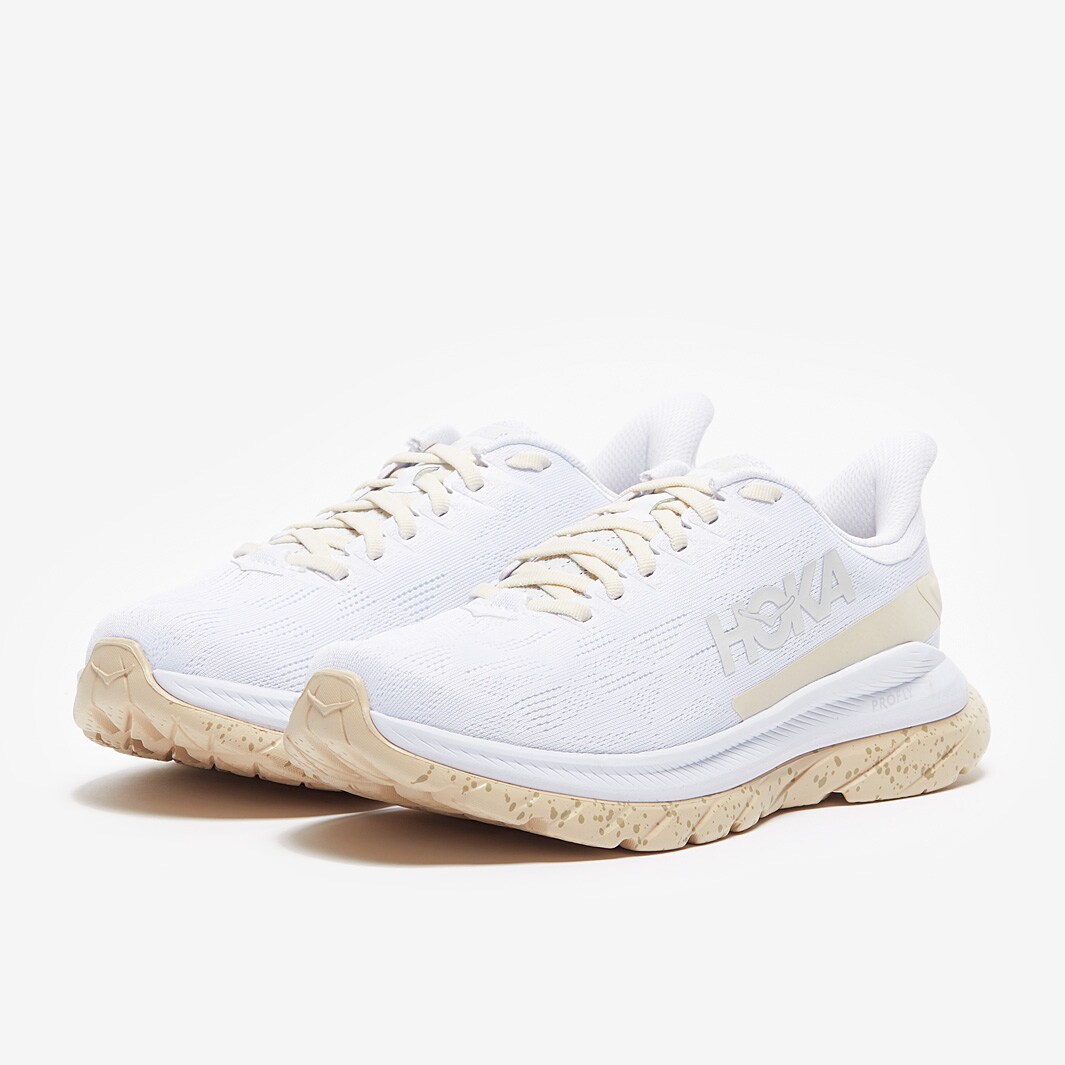 Hoka Womens Mach 4 Eggnog/Shifting Sand Womens Shoes
