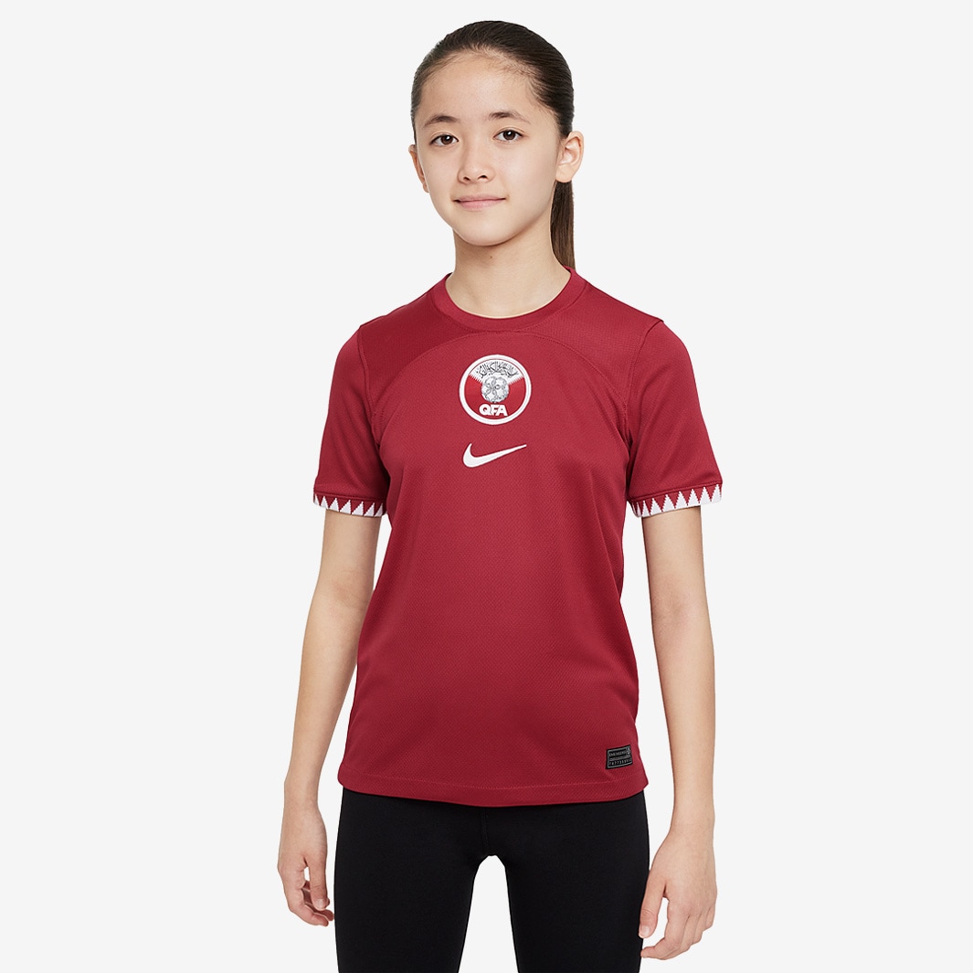 Nike サッカーシャツ 赤 15 FUJII Nike サッカーシャツ 赤 15 FUJII Red Soccer Shirts. Nike JP