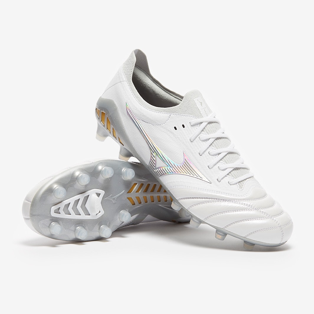 Pro direct on sale soccer mizuno