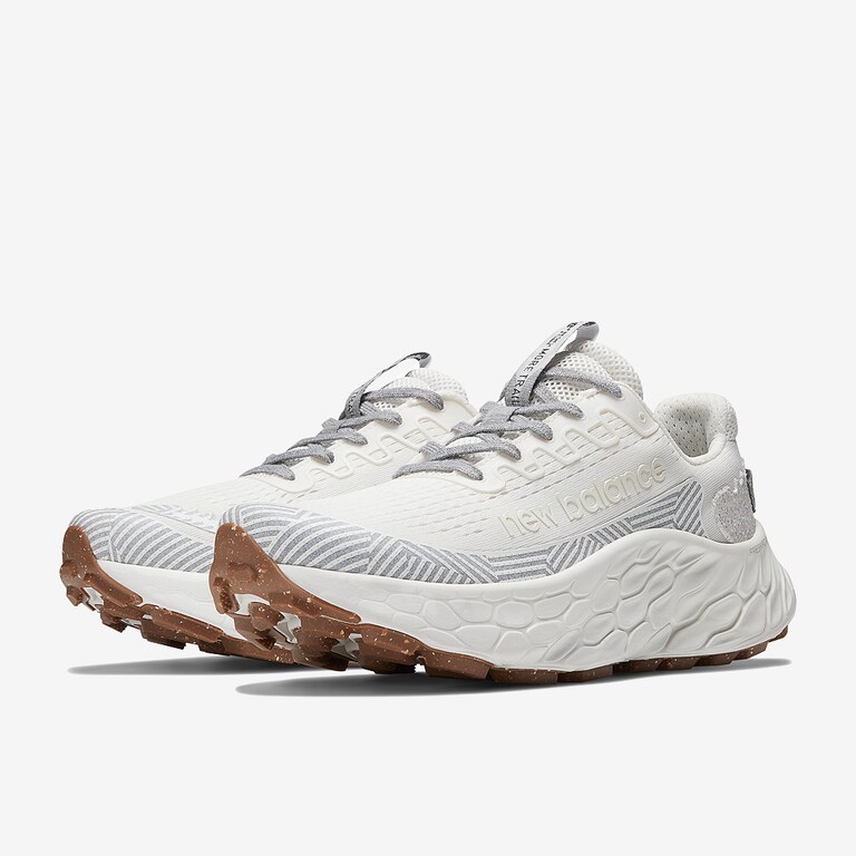 New Balance Fresh Foam More Trail V3 White Mens Shoes Pro