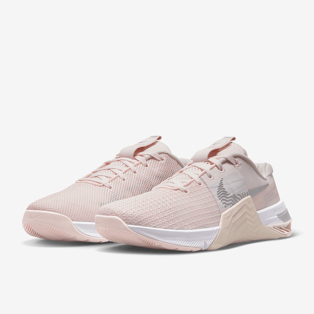 Nike Womens Metcon 8 - Light Soft Pink/Metallic Silver