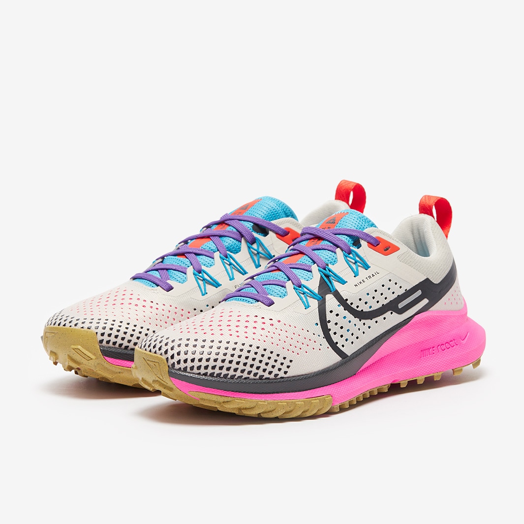 Nike Womens React Pegasus Trail 4 - Lt Orewood Brn/Dk Smoke