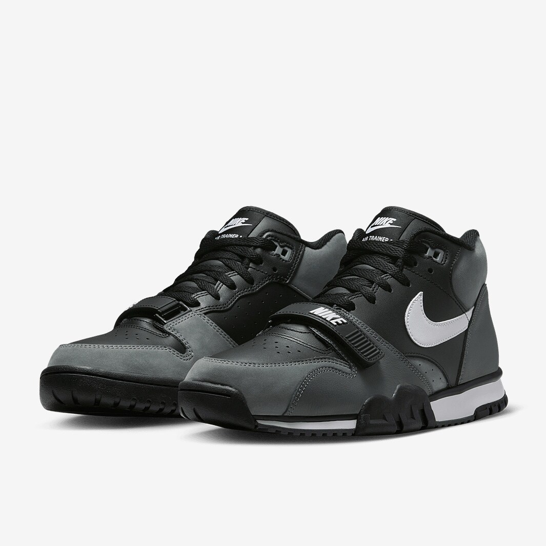 mens colourful nike trainers
